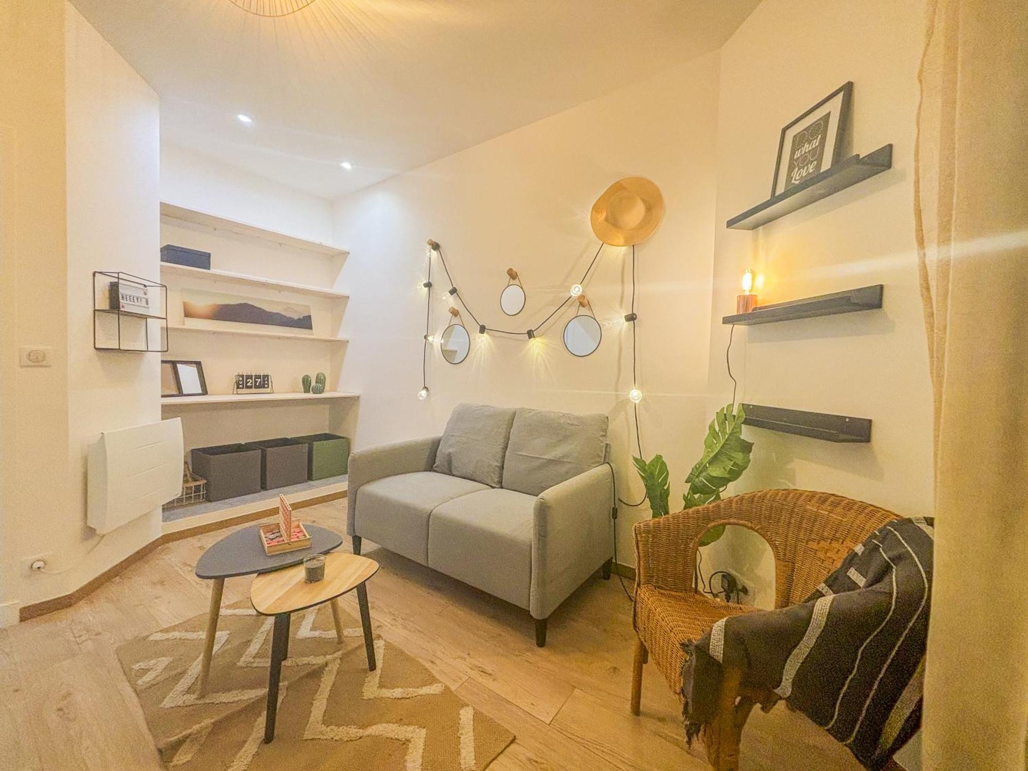 Paris - 2 Pers, Wifi, Ac